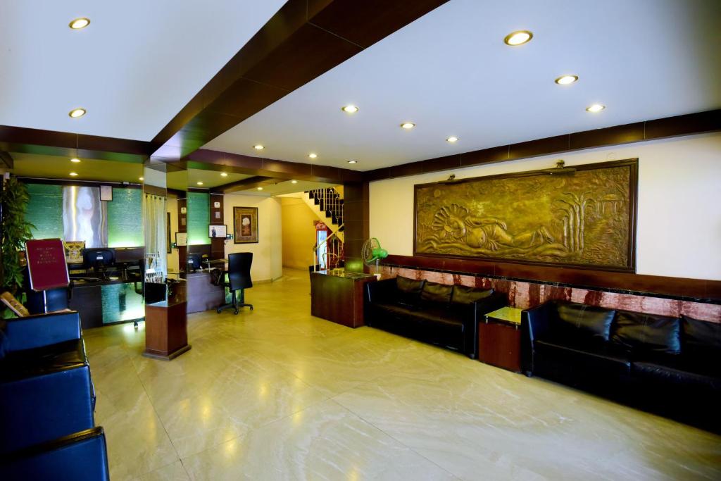 Hotel Shastri Paradise - 3