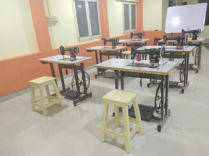 BRPS TAILORING & AARI INSTITUTE - 4