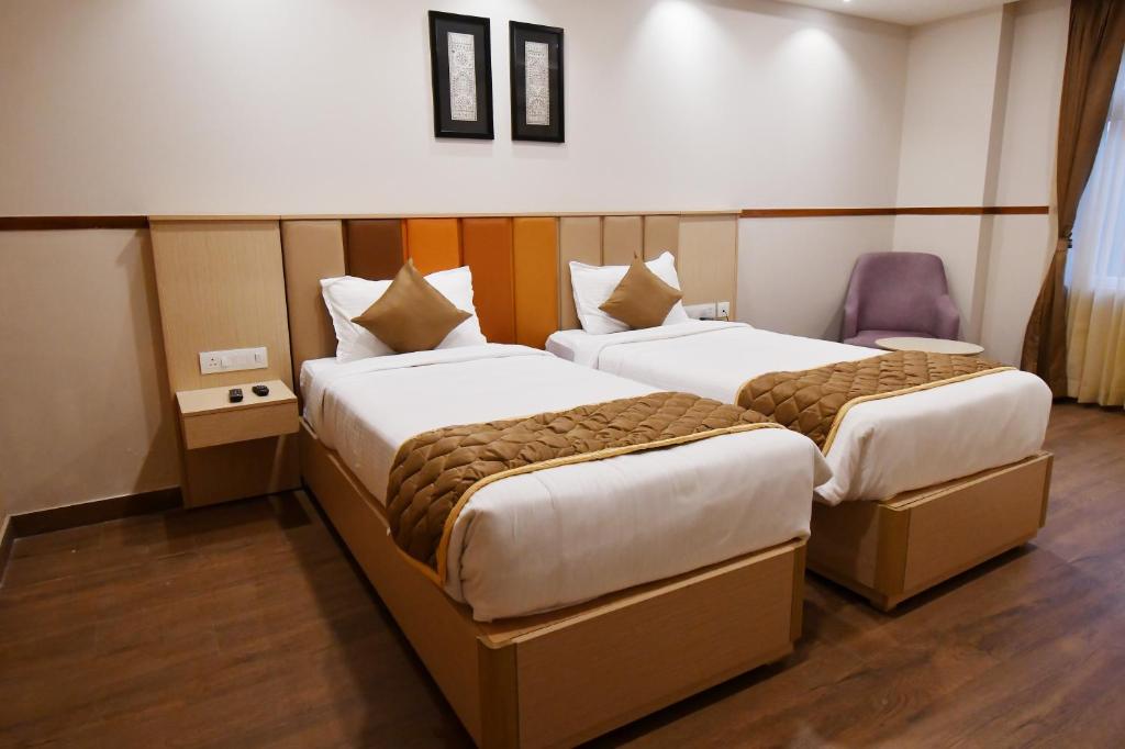 SOHO BOUTIQUE HOTEL - 4