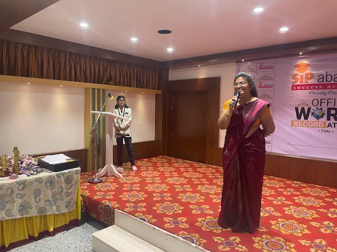 SIP Abacus Vayalur Road & AmazeiQ Global English - 4