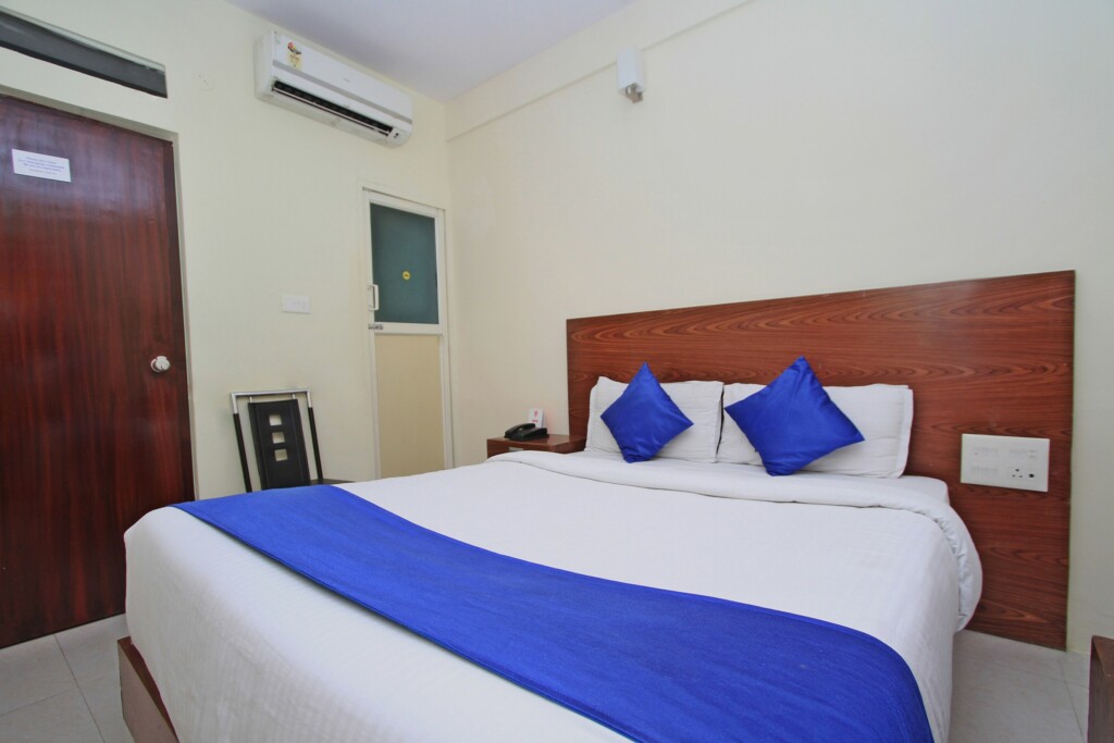 Collection O 10721 Olive Comforts - 4