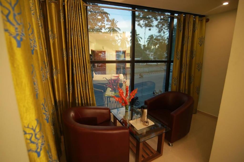 Golden Residency - 2