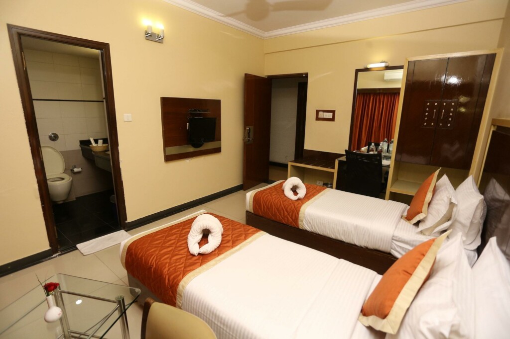 Magaji Orchid Hotel - 4