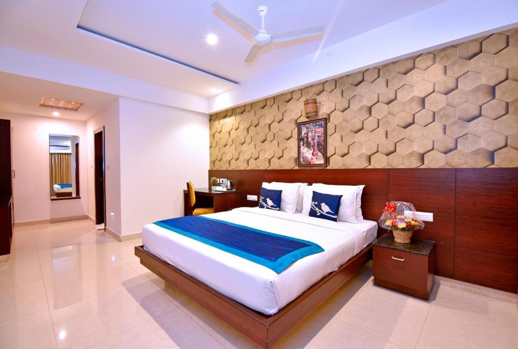 I.V Sanctum Hotel - 5