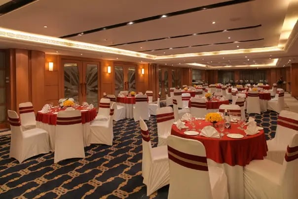 Goldfinch Hotel Bengaluru - 4