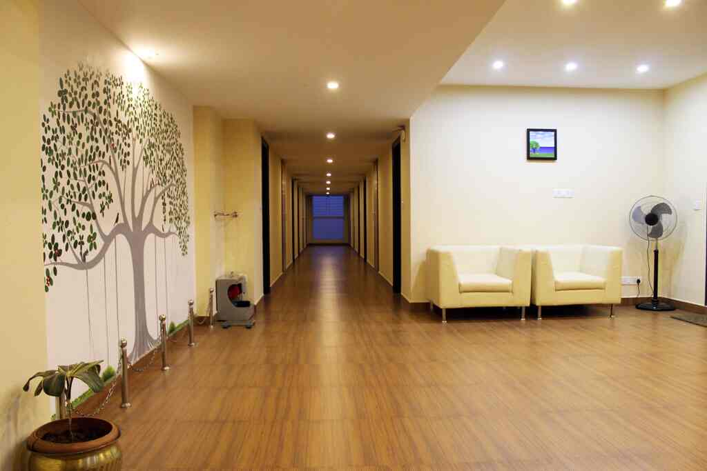 Hotel Green Tree Bangalore - 3