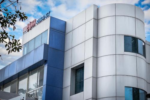 OYO 11056 Paris residency