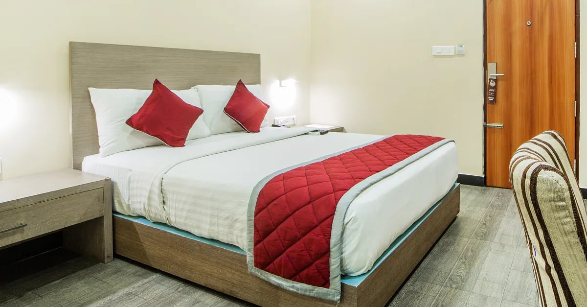 Comfy Luxury Hotel - 4