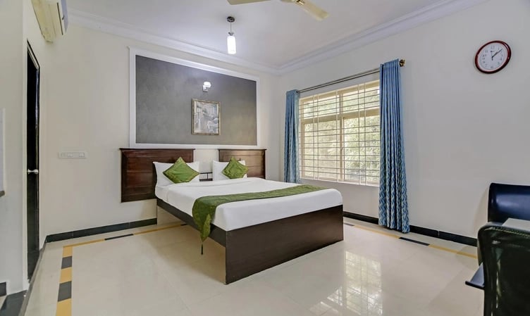 Ananya Comfortss - Hotel in Koramangala - 4
