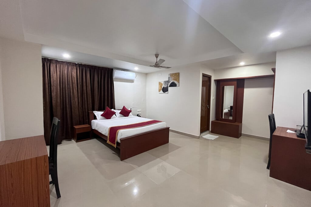 Hotel Royal Flora Koramangala - 3