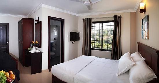 Century Grand Hotel - 4