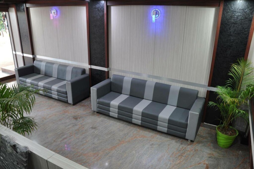 Hill Blooms Residency - 3