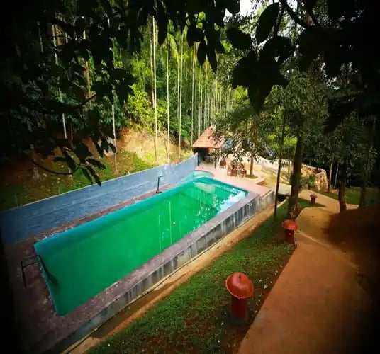 Silent Creek Resort And Spa - 2