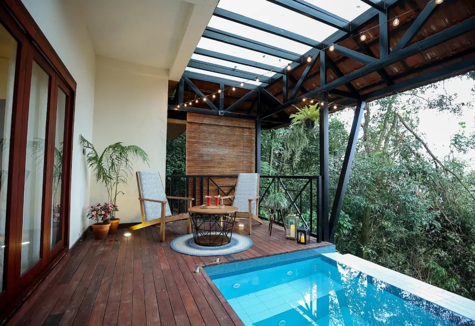 Silent Creek Resort And Spa - 3