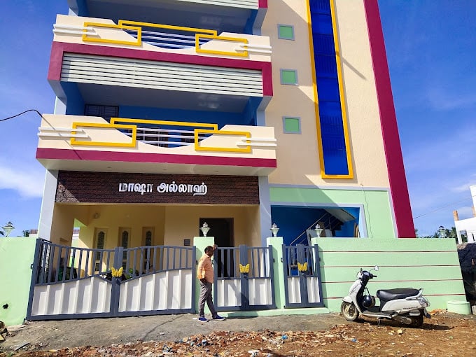 Periyanna Builders Senthil