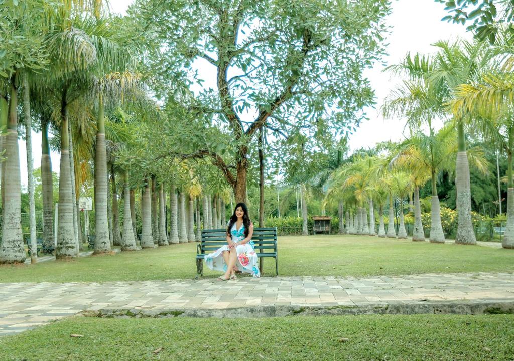 The Hill District Club - 3