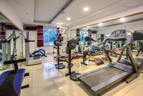 Golden Metro Hotel - 4