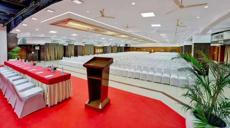 Manpho Bell Hotel & Convention Center - 4