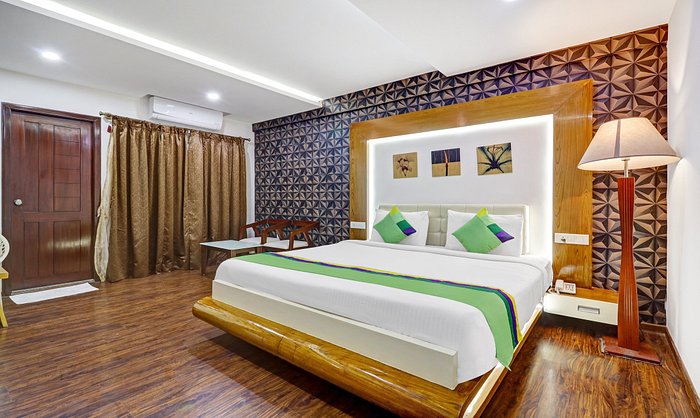 Treebo Trend The White Tree - 5