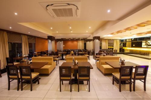 Hotel Foxglove International - 2