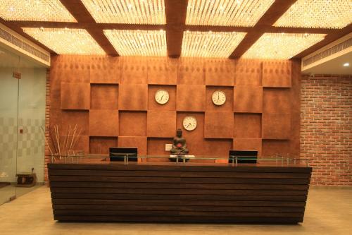 Icon Business by Bhagini Kundalahalli - 2