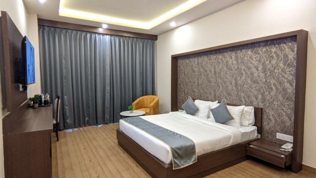 Grand Wilton Inn - 4