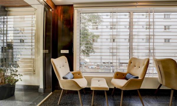 Treebo Trend Emora Hotel And Suites Brookfield - 3