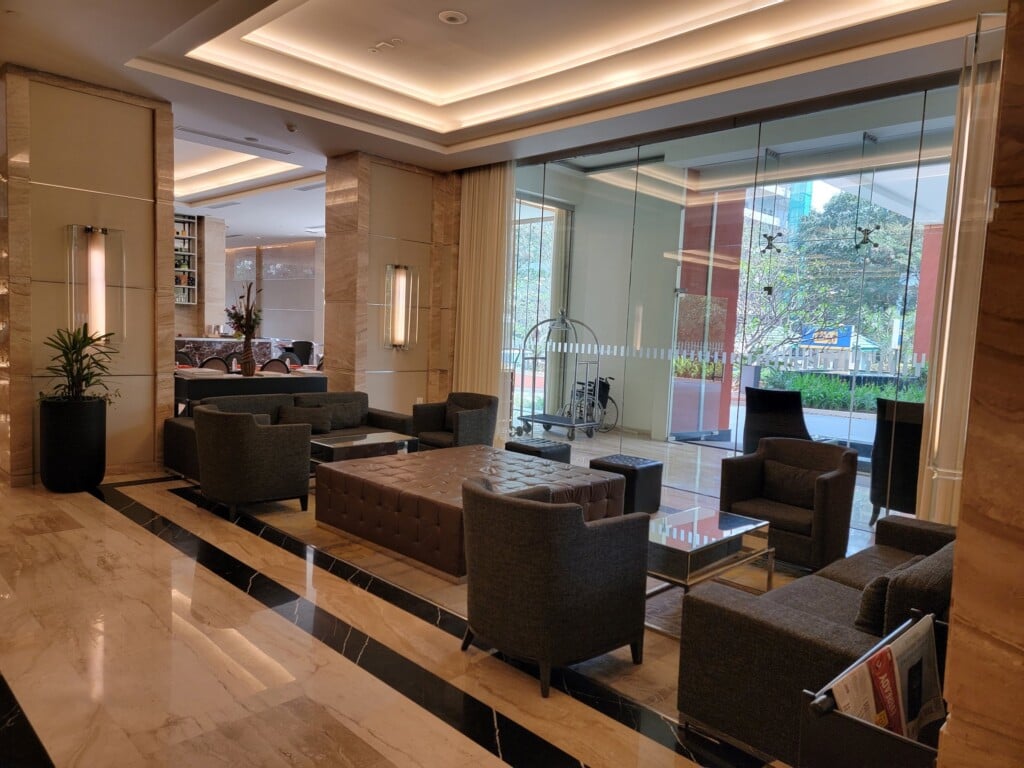DoubleTree Suites by Hilton Hotel Bangalore - 2