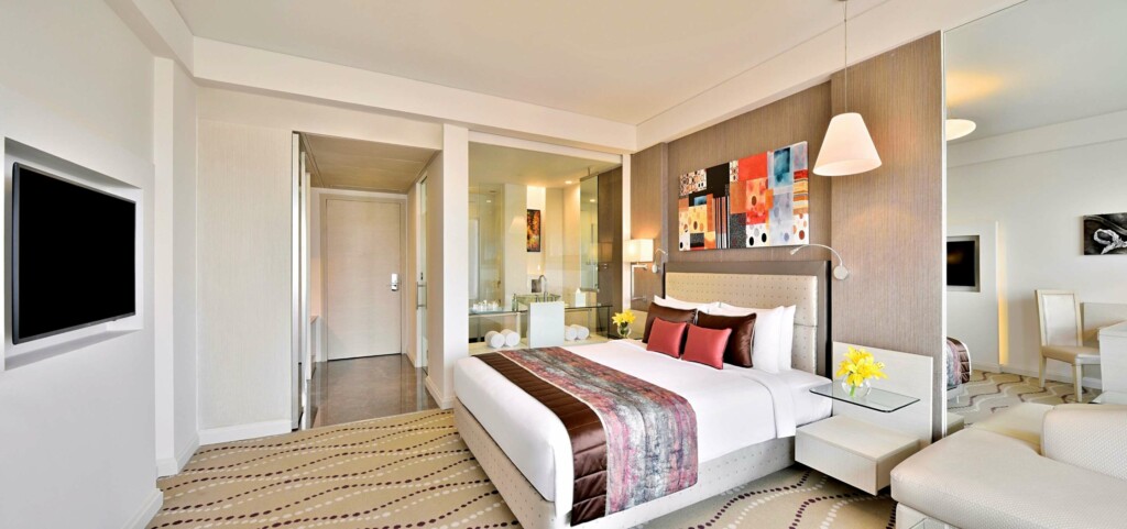 Radisson Blu Bengaluru Outer Ring Road - 4