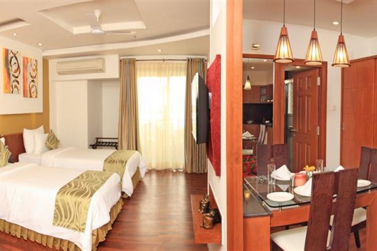 Hotel Golden Suites Electronic City - 4