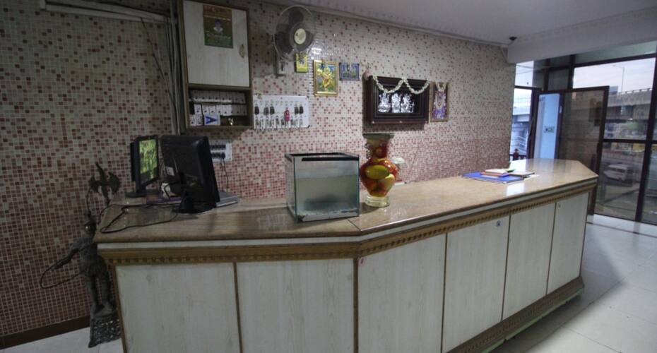 Hotel Chandana Deluxe - 2