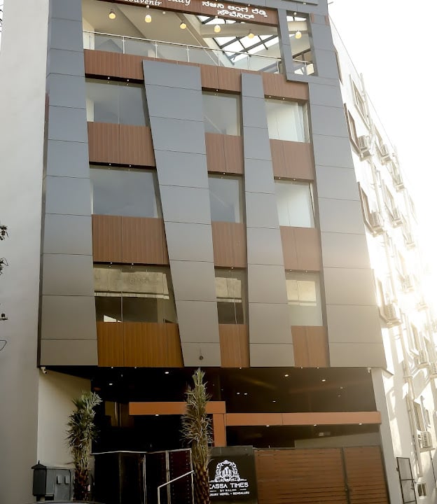 Hotel Chandana Deluxe