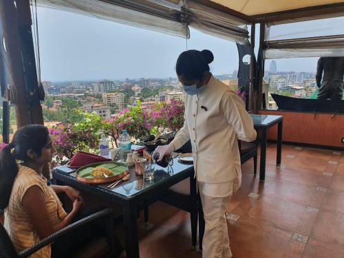 Hotel Hindustani Mangalore - 3