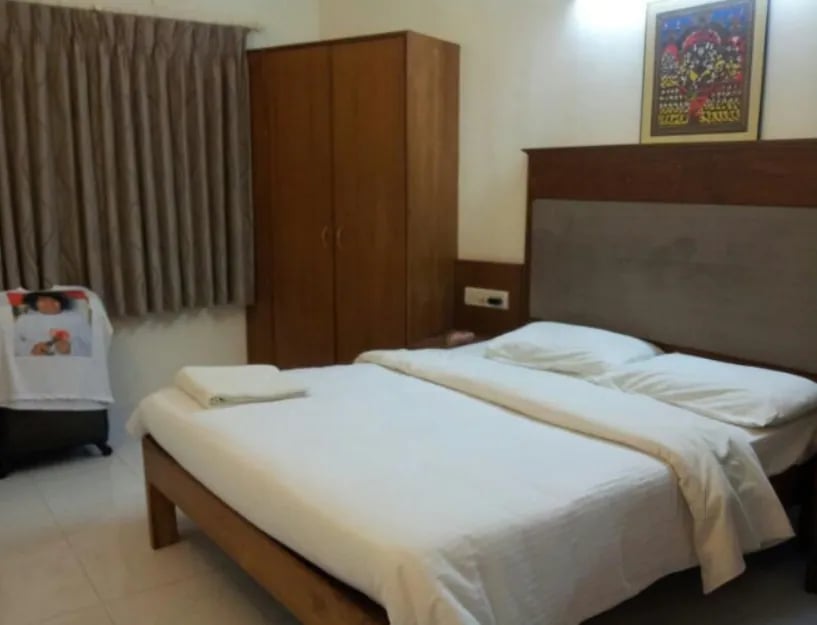 Hotel Shri Krishna Bhavan - 2