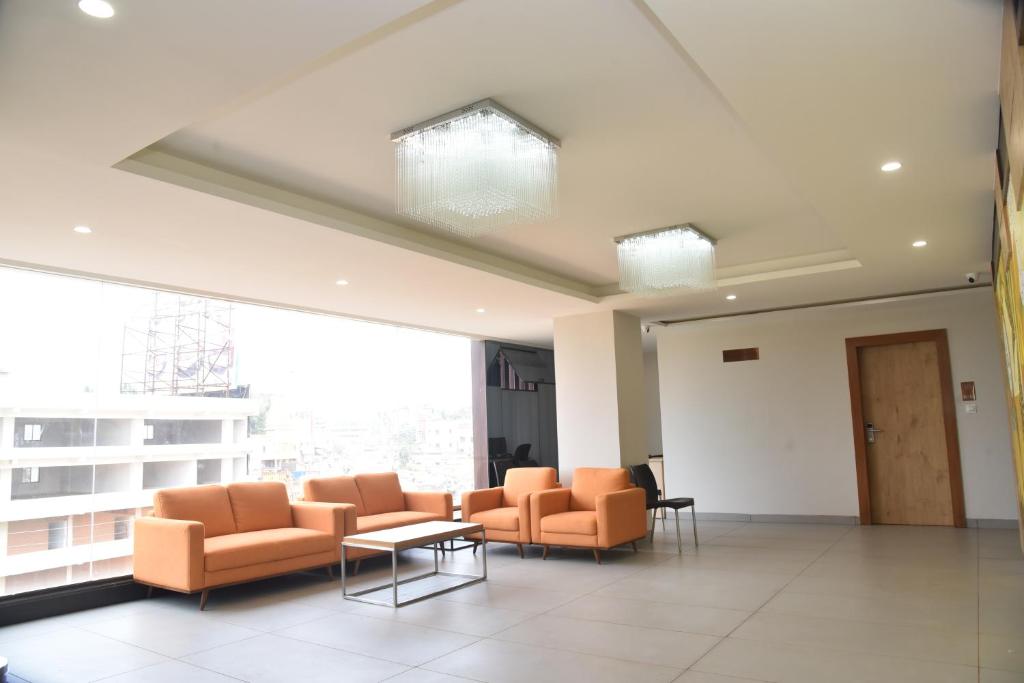 The Oaks Comforts - 3