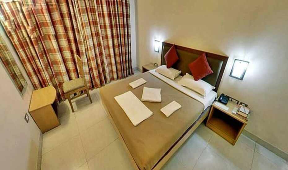 Kamat Yatrinivas - Dharwad - 4