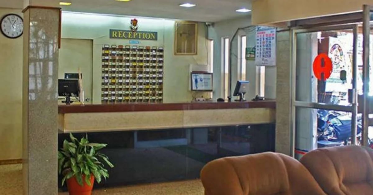 Hotel Anupam Lodge & Cafeteria - 2