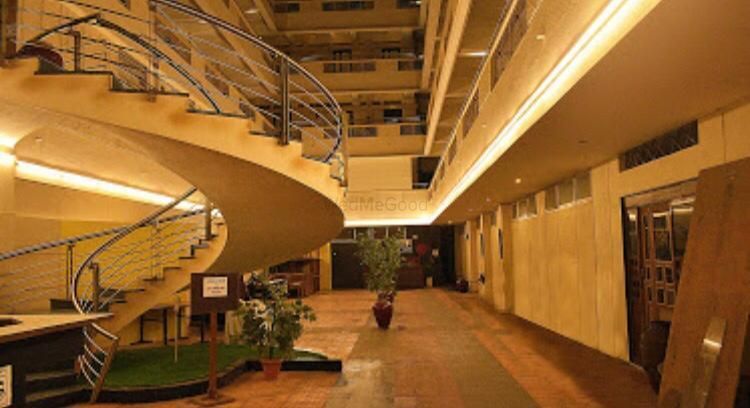 Hotel Sanman Deluxe - 2