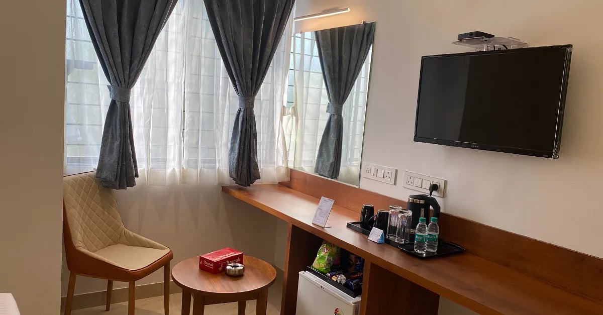 The Urban Hive Hotel - 2