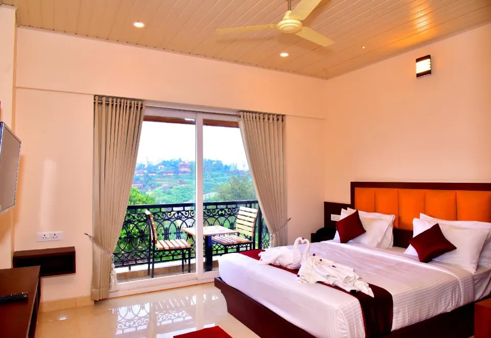 Hotel Coorg Palace - 4