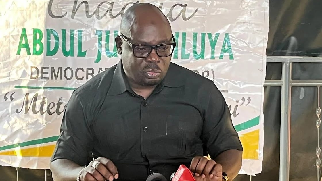 'Mtetemeko' Ndani ya DP: Vigogo 8 Wasimamishwa kwa Kumuunga Mkono Mgombea wa CCM