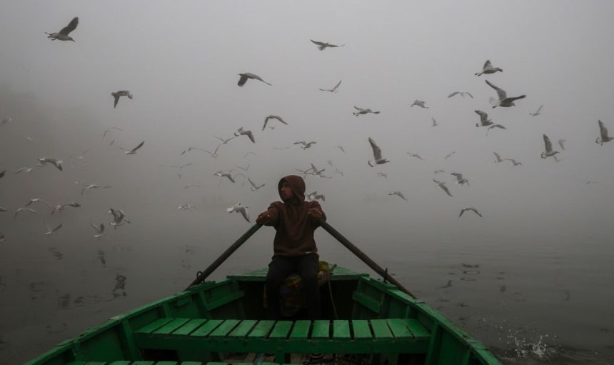 New Delhi ‘Yakata Pumzi’: Jiji Lafungwa Kisa Moshi wa Sumu, Madaktari Waonya Ni ‘Chumba cha Gesi’