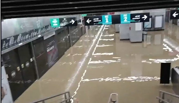 Mvua Kubwa Yaikumba Mumbai, Miundombinu Yapata Hasara