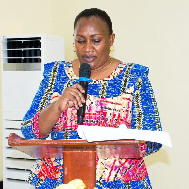 Mkuu wa Wilaya Nzega Aanza Ziara ya "Mtaa kwa Mtaa" Kusikiliza Kero za Wananchi