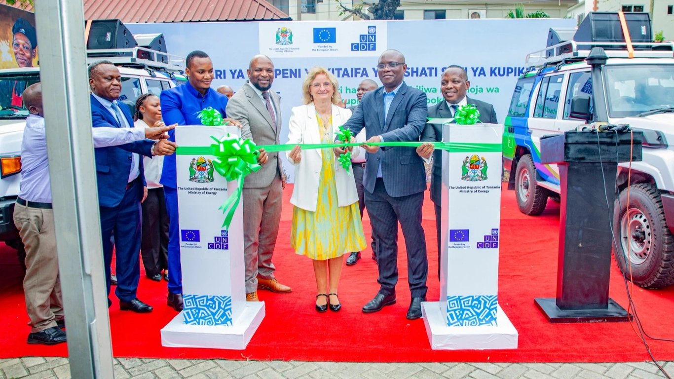 EU Yatoa Bilioni 59 na Magari kwa Nishati Safi, Balozi Ataka Vijijini Wafikiwe
