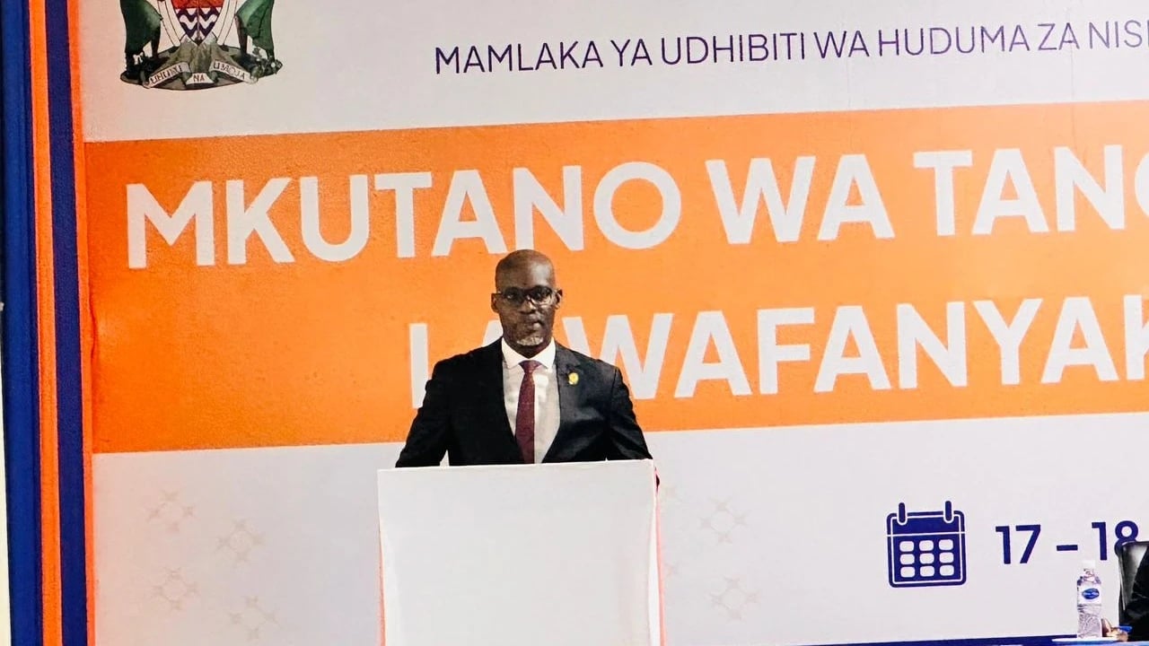 Dk. Mwainyekule Apiga Marufuku Majungu EWURA: Ataka Weledi na Mapinduzi ya Utendaji Singida
