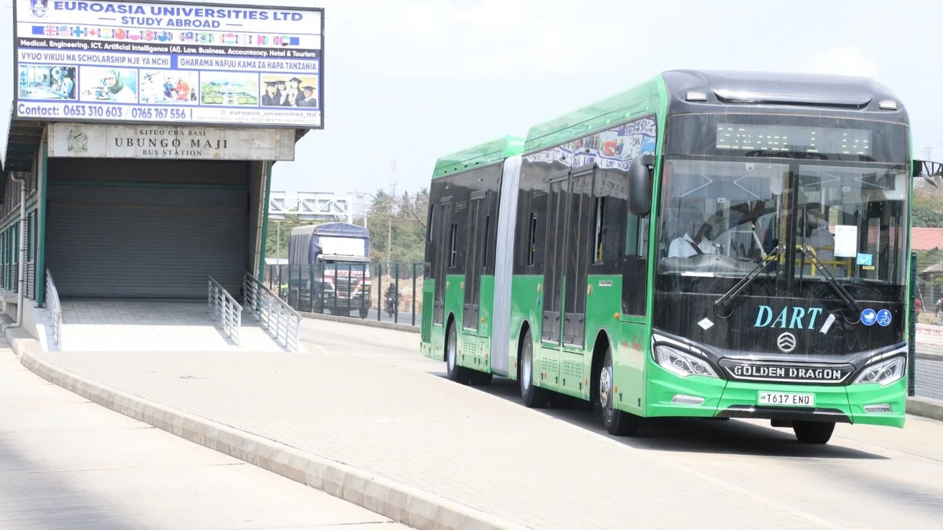 Mwendokasi Dar: Mwarabu Aingia na Meli ya Mabasi, Adha ya Kimara Mwisho Januari 2026!