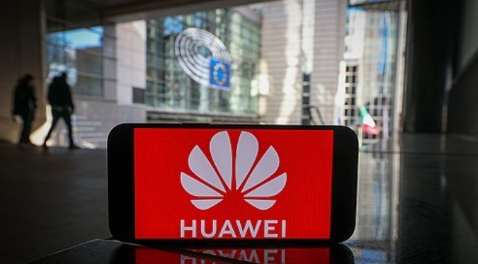 Mvutano wa 5G: EU Yajiandaa Kuziondoa Huawei na ZTE Kwenye Mitandao Yake