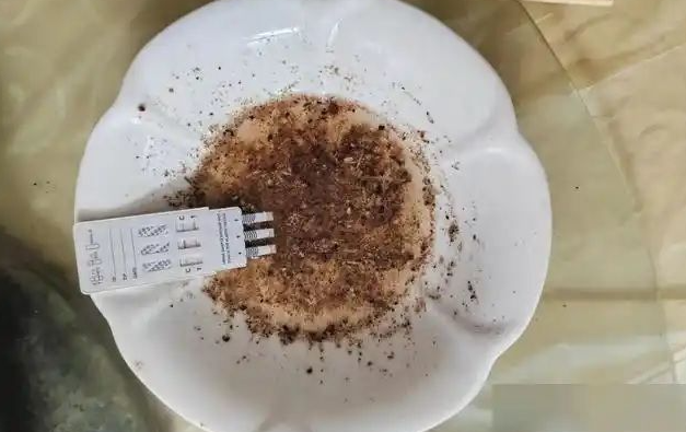 Mjasiriamali Akamatwa China kwa Kutumia Bangi kwenye Viungo vya Hotpot