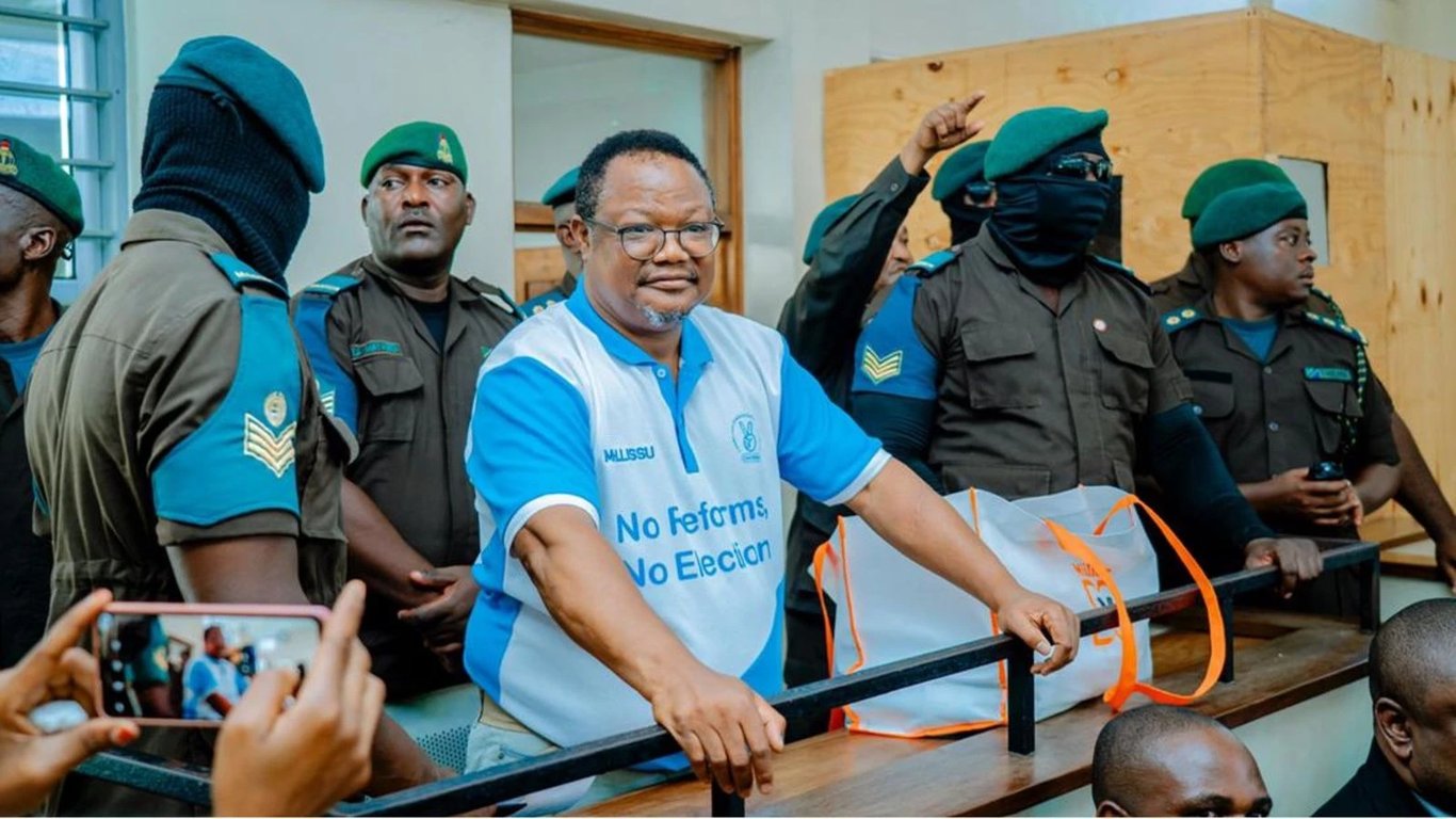 Giza Nene kwa Lissu: Krismasi na Mwaka Mpya 'Kuliwa' Nyuma ya Nondo, Siku 200 za Jasho na Damu